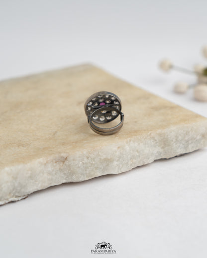Haruni Finger Ring
