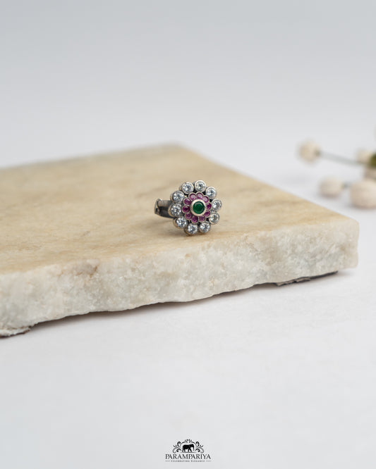 Liniya Finger Ring