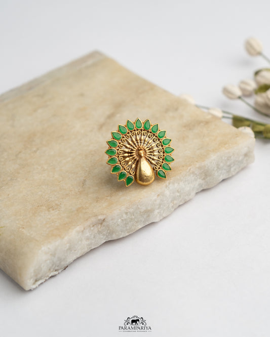 Thoagai Finger Ring