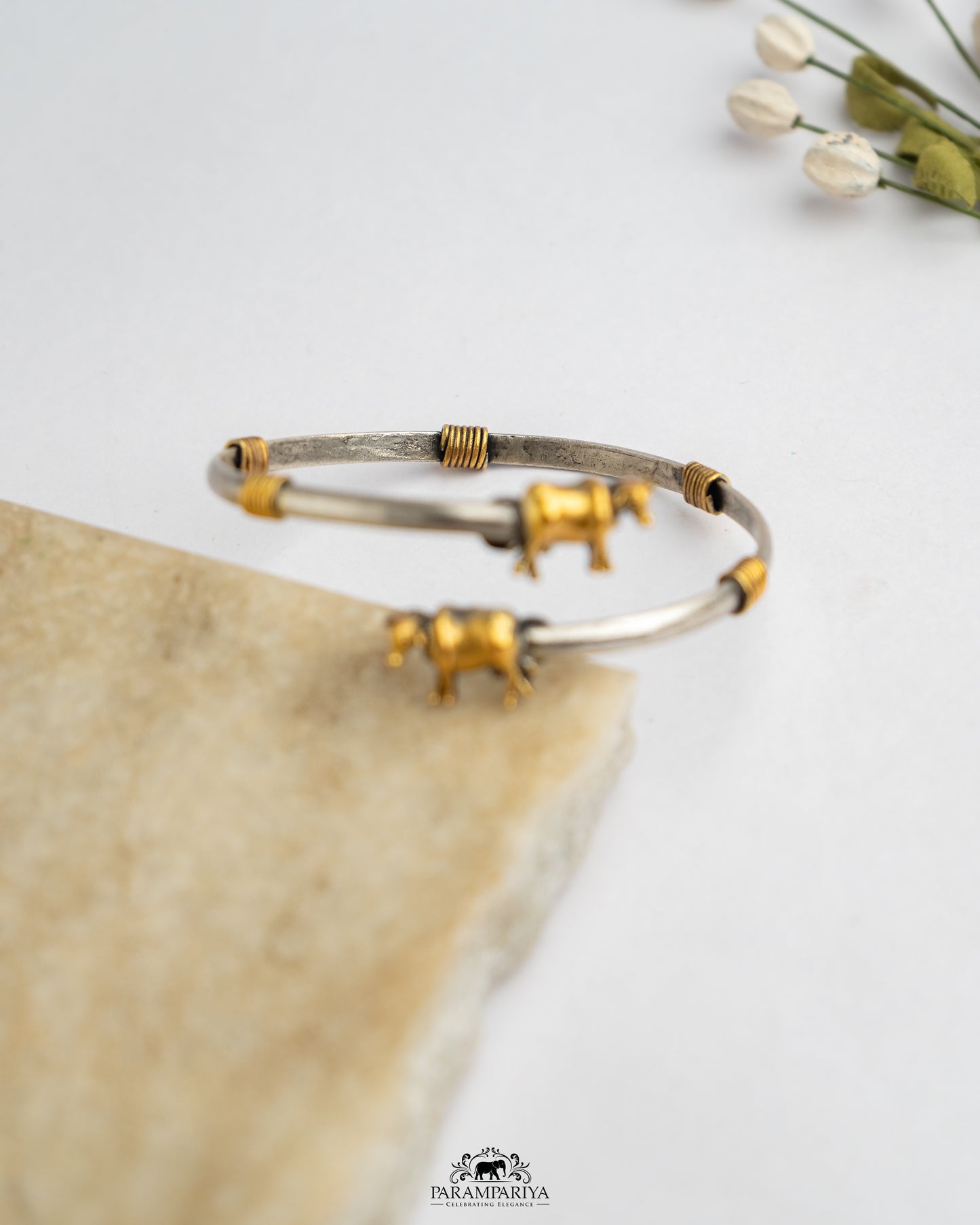 Vetri Bangle (Single)