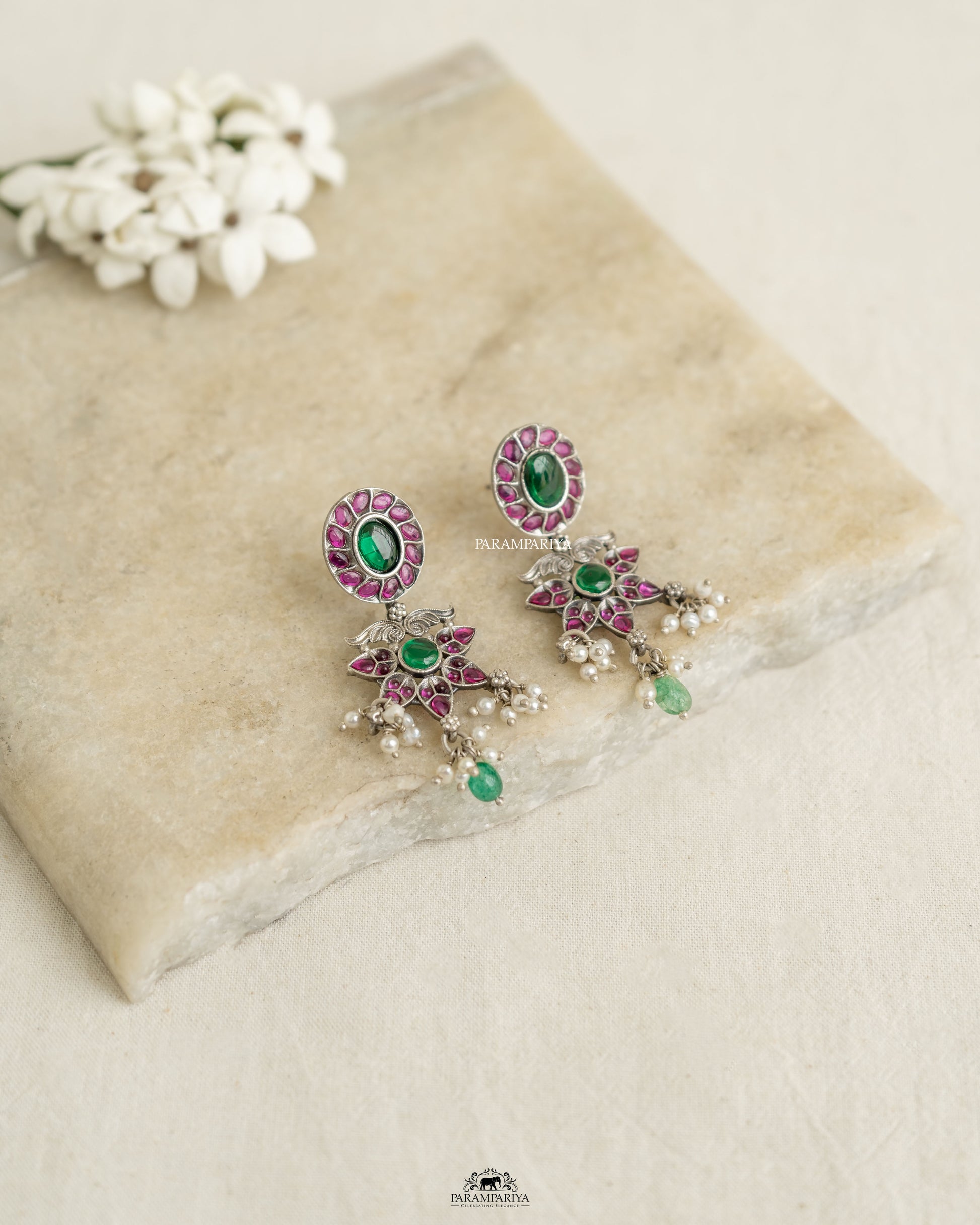 92.5 pure silver oxidised kemp stone earrings.