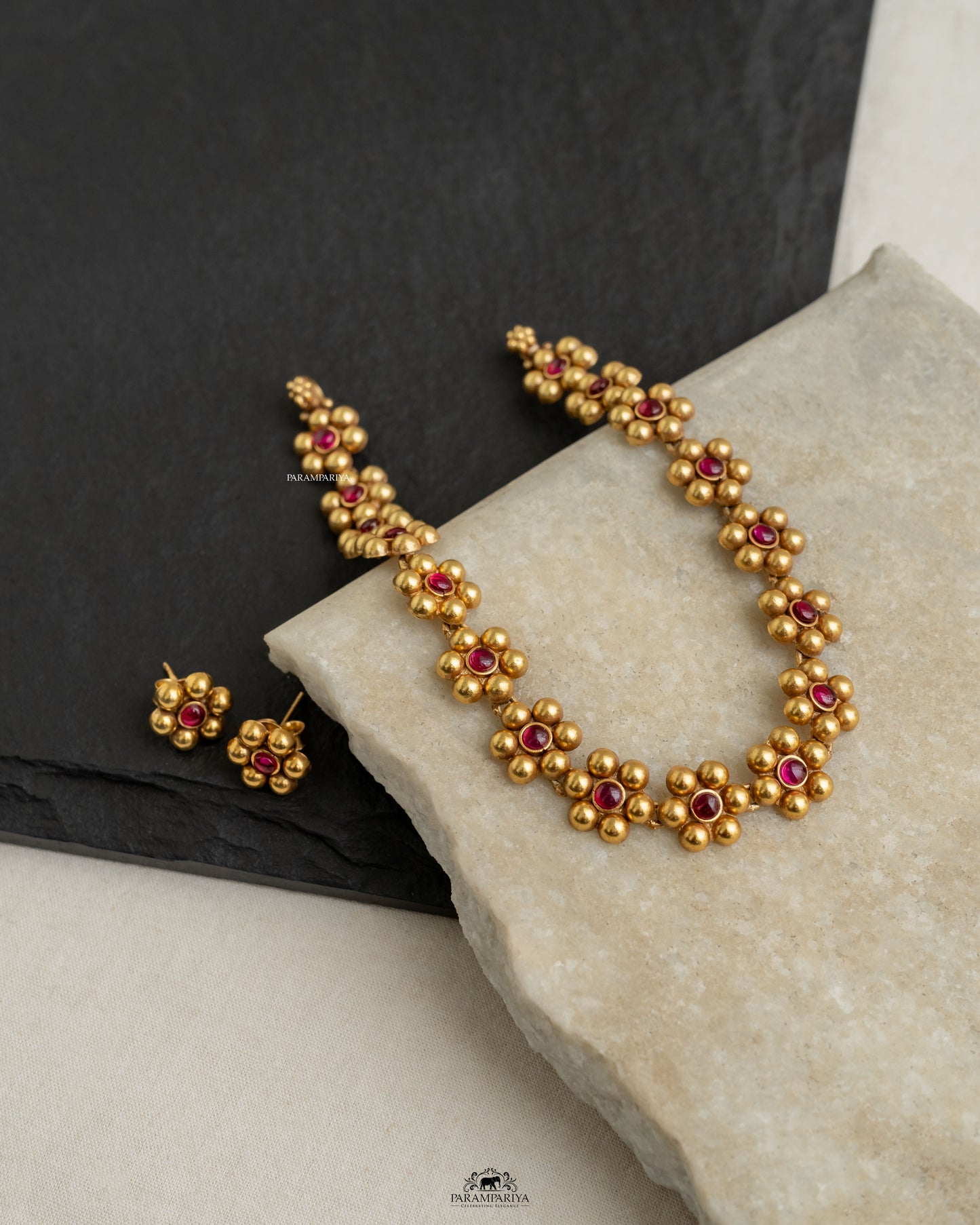 Pure silver micron gold plated minimal necklace set. 