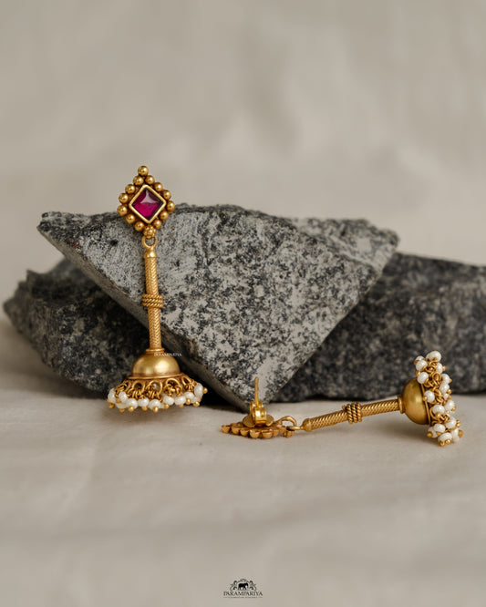 Maanvi Earrings