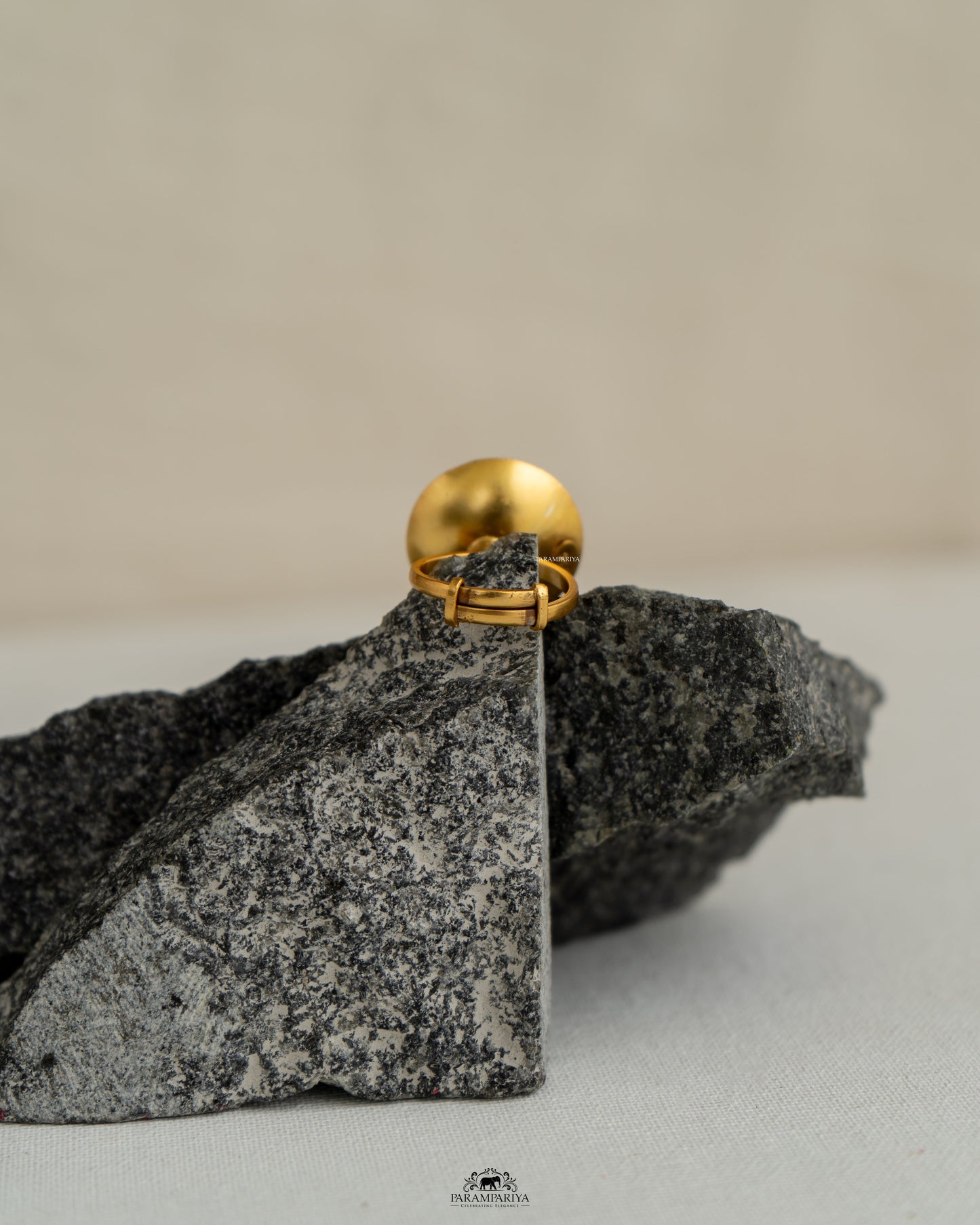 Nirish Finger Ring