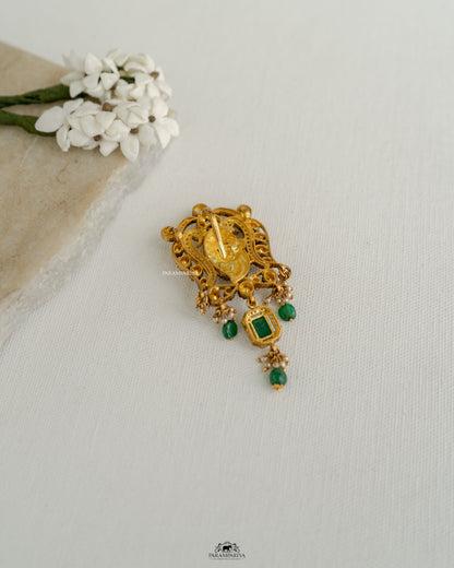 Anouka Pendant