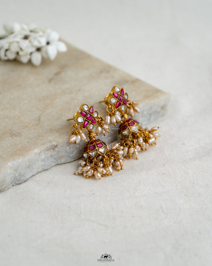 For The Love of Jhumkas!!

92.5 silver gold micron plated kundan jhumkas.