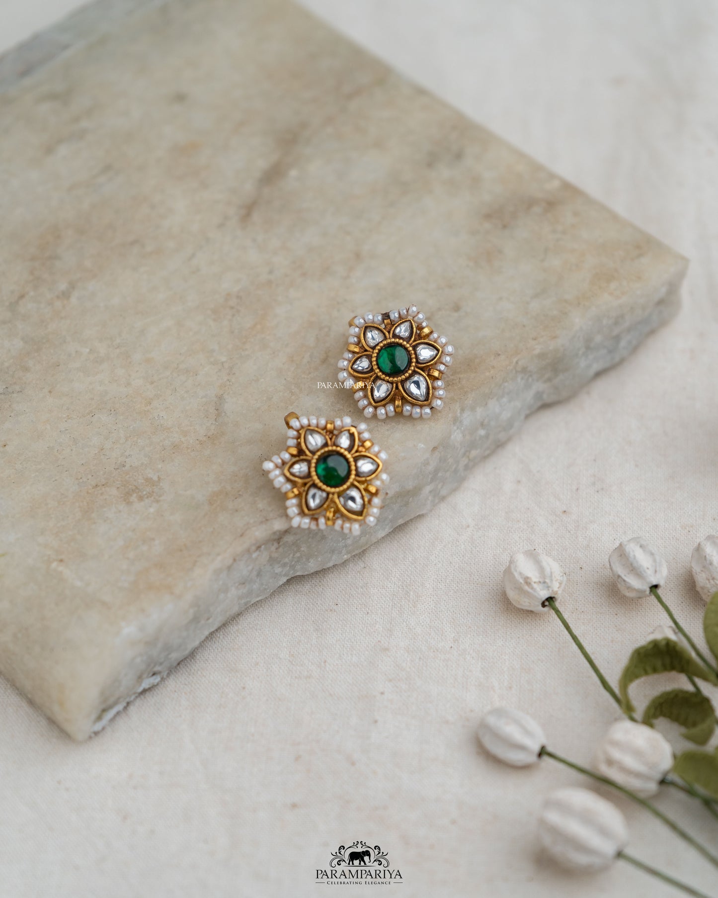 Aira Earring