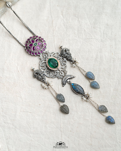 Grisha Necklace
