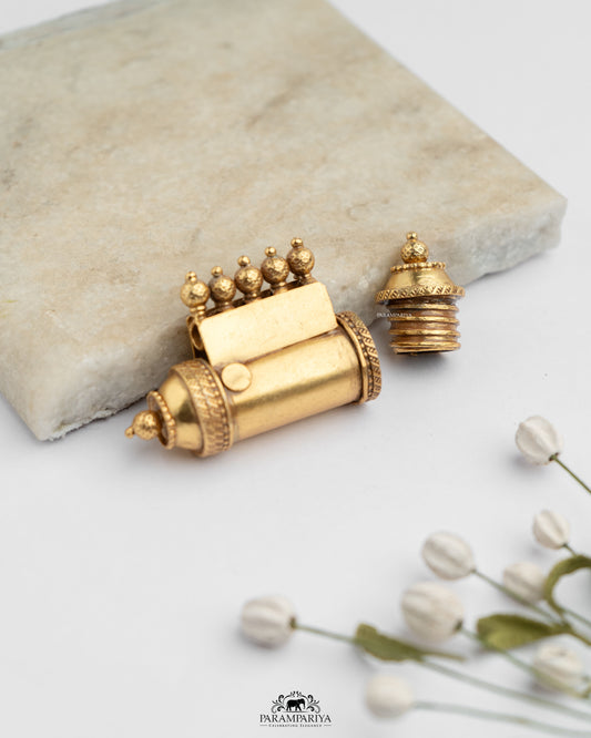 Annika Pendant