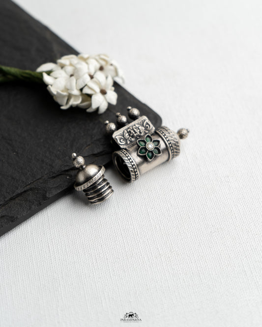 Buna Pendant