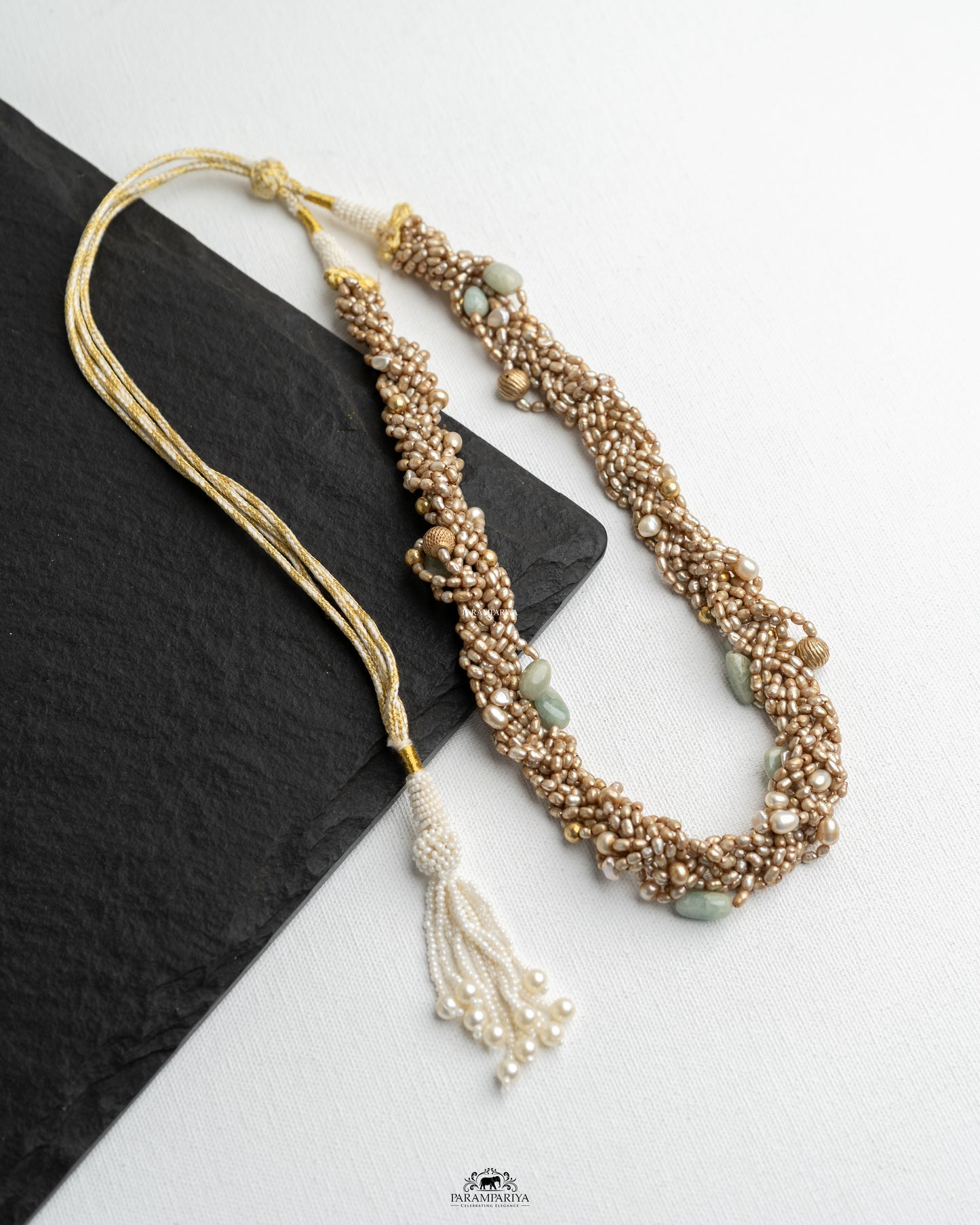 Giga Necklace