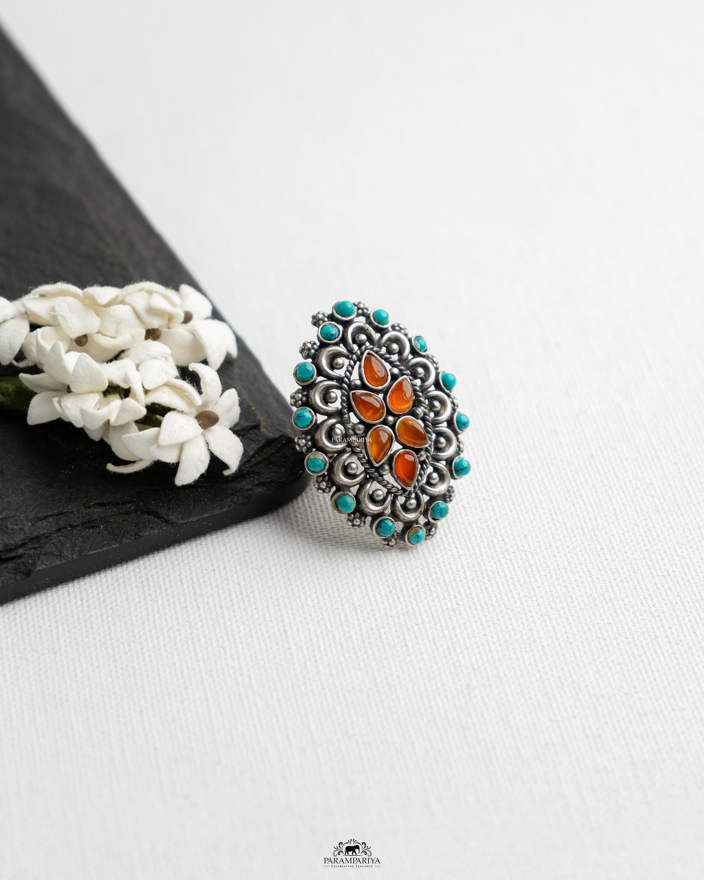 Sigi Finger Ring