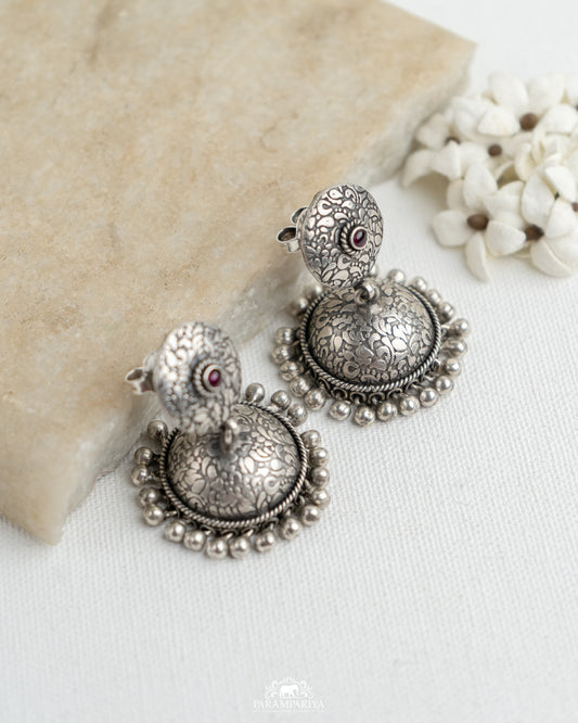 Evergreen Jhumkas!!

92.5 pure silver oxidised jhumkas.