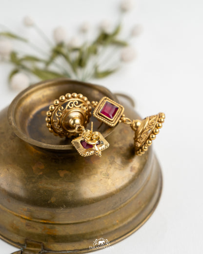 Lifa Earrings