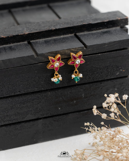 Nadhiya Earrings