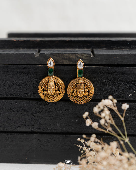 Harvi Earrings