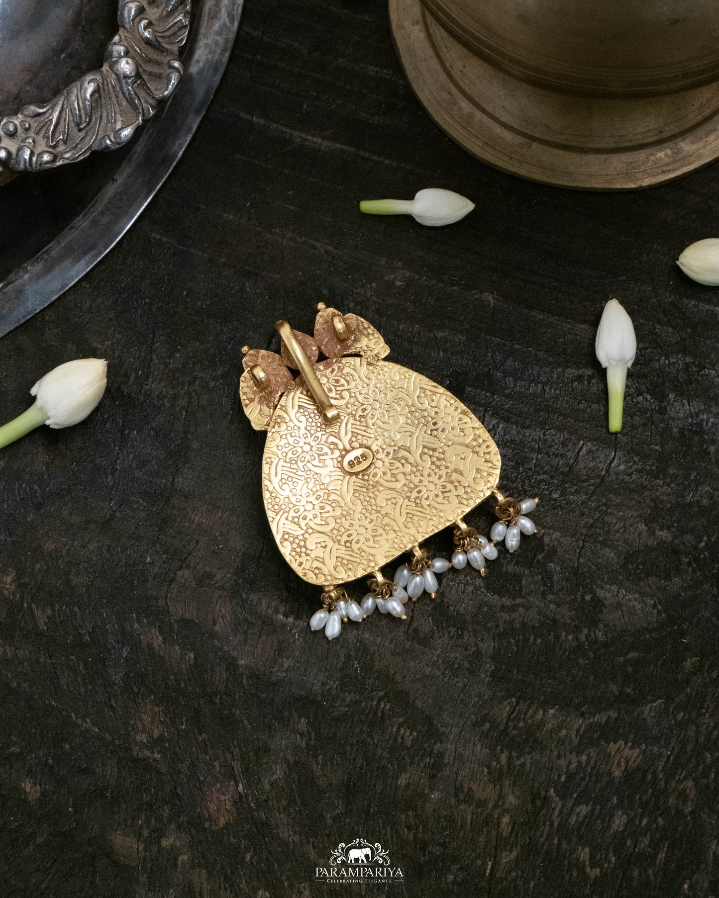 Amaru Pendant