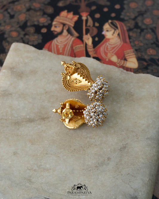 Ishika Earrings V03
