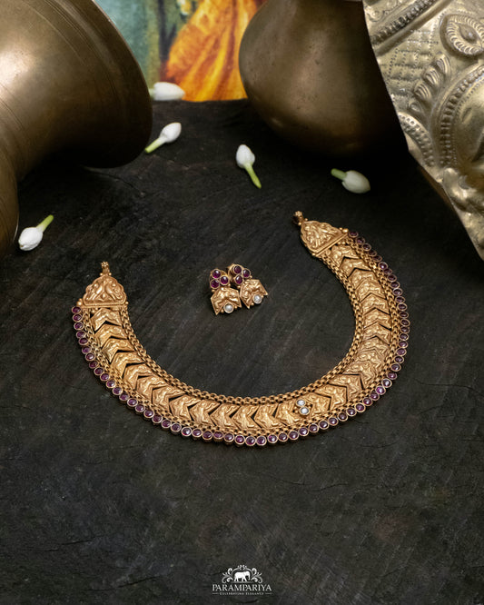 Radha Necklace Set