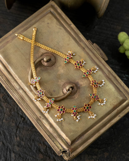 Thenazhagi Necklace