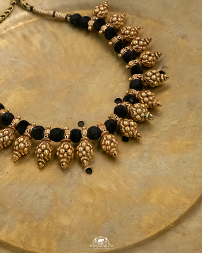 Tarunika Necklace