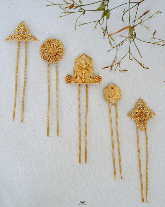 Elevate your hair game with a hint of vintage charm.

92.5 pure silver gold micron plated hairpins