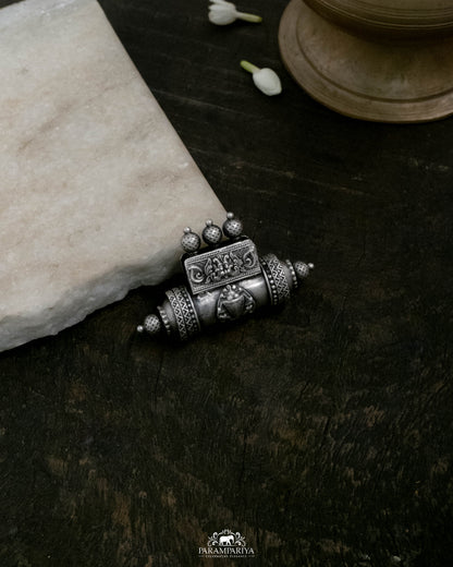 Indira Pendant (Openable)