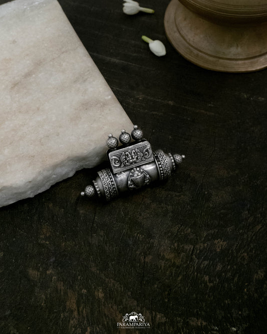 Indira Pendant (Openable)