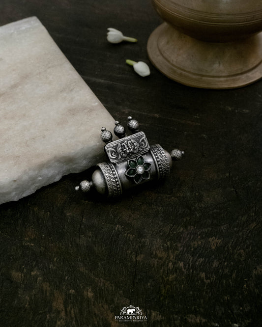 Buna Pendant (Openable)