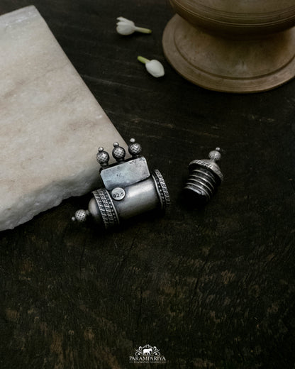 Buna Pendant (Openable)