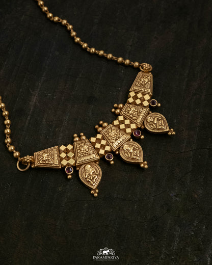 Roshni Necklace Set