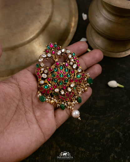 Yuktha Pendant