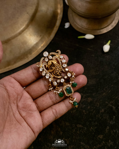 Anouka Pendant