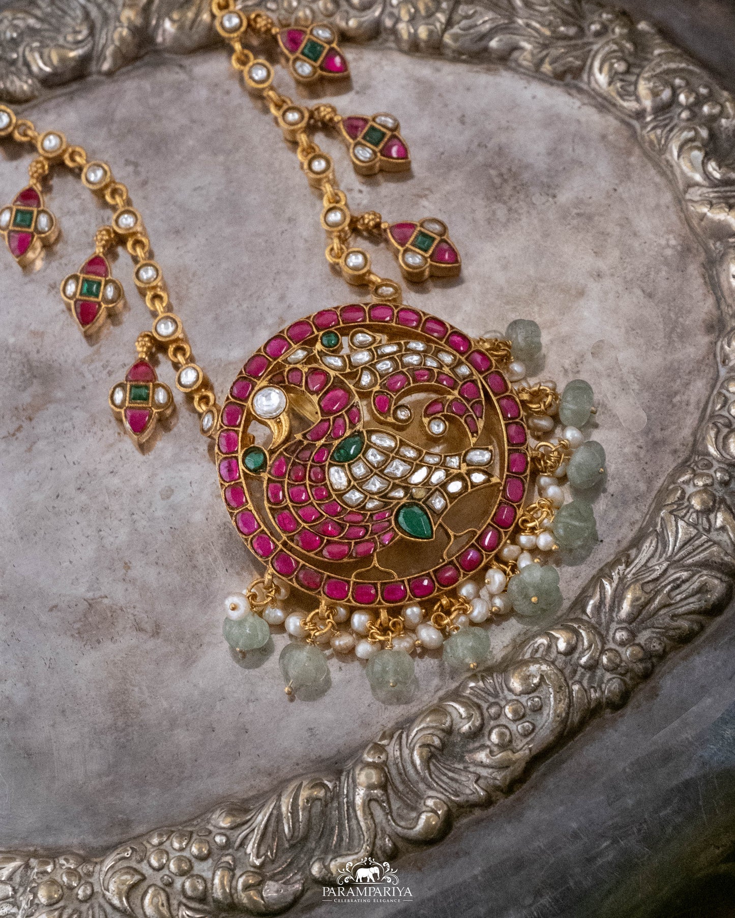 Idhazhya Necklace