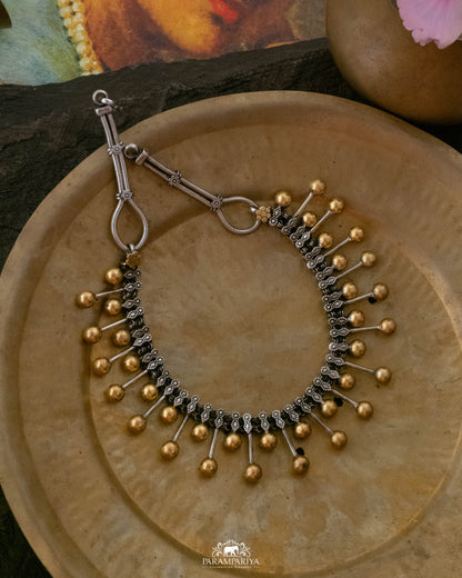 Vaish Necklace