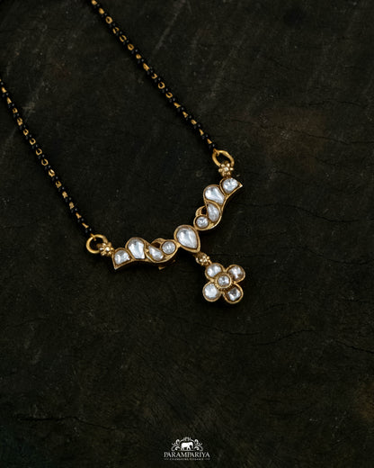 Dyuti Necklace