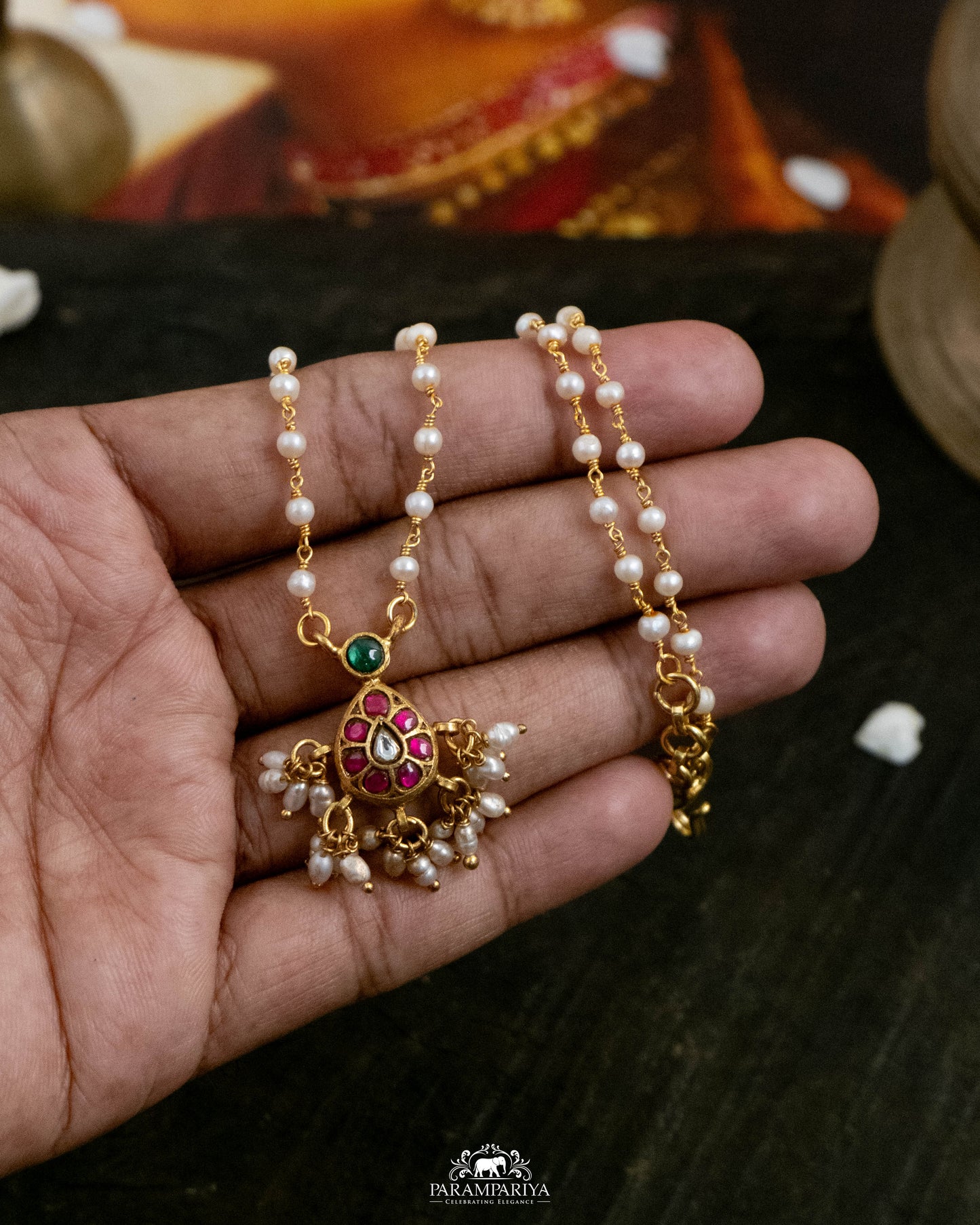Thulir Necklace
