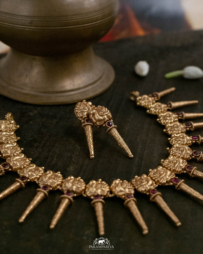 Varnam Necklace Set