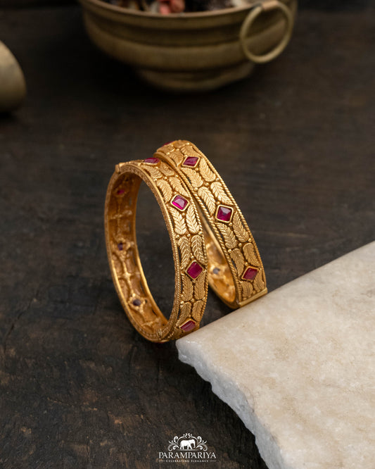 Karmugil Bangle (Single)