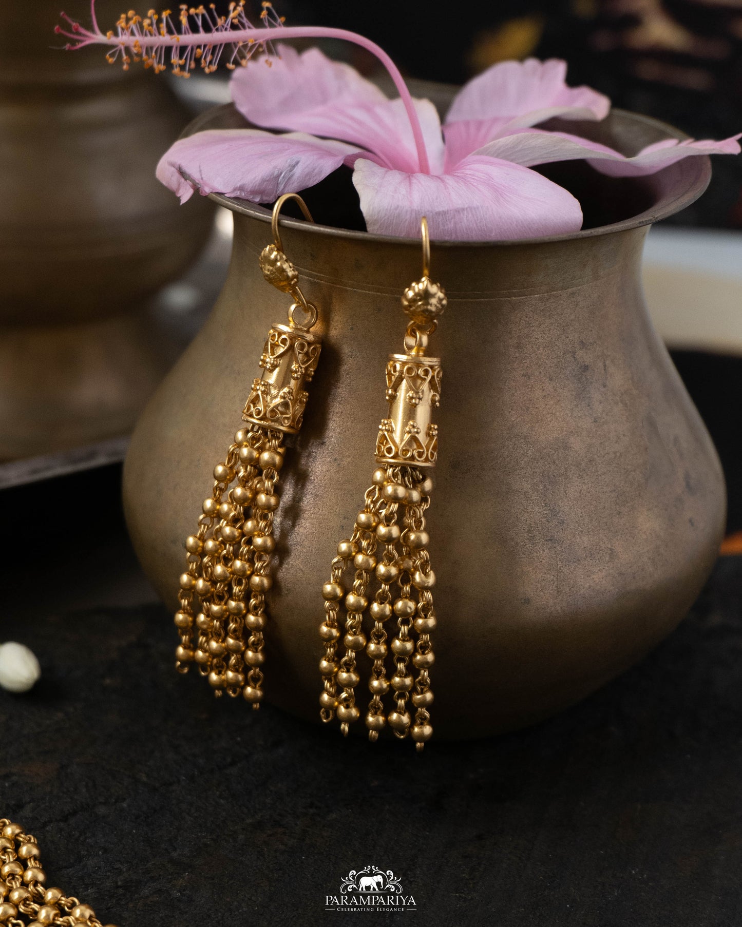 Thenmozhi Necklace Set