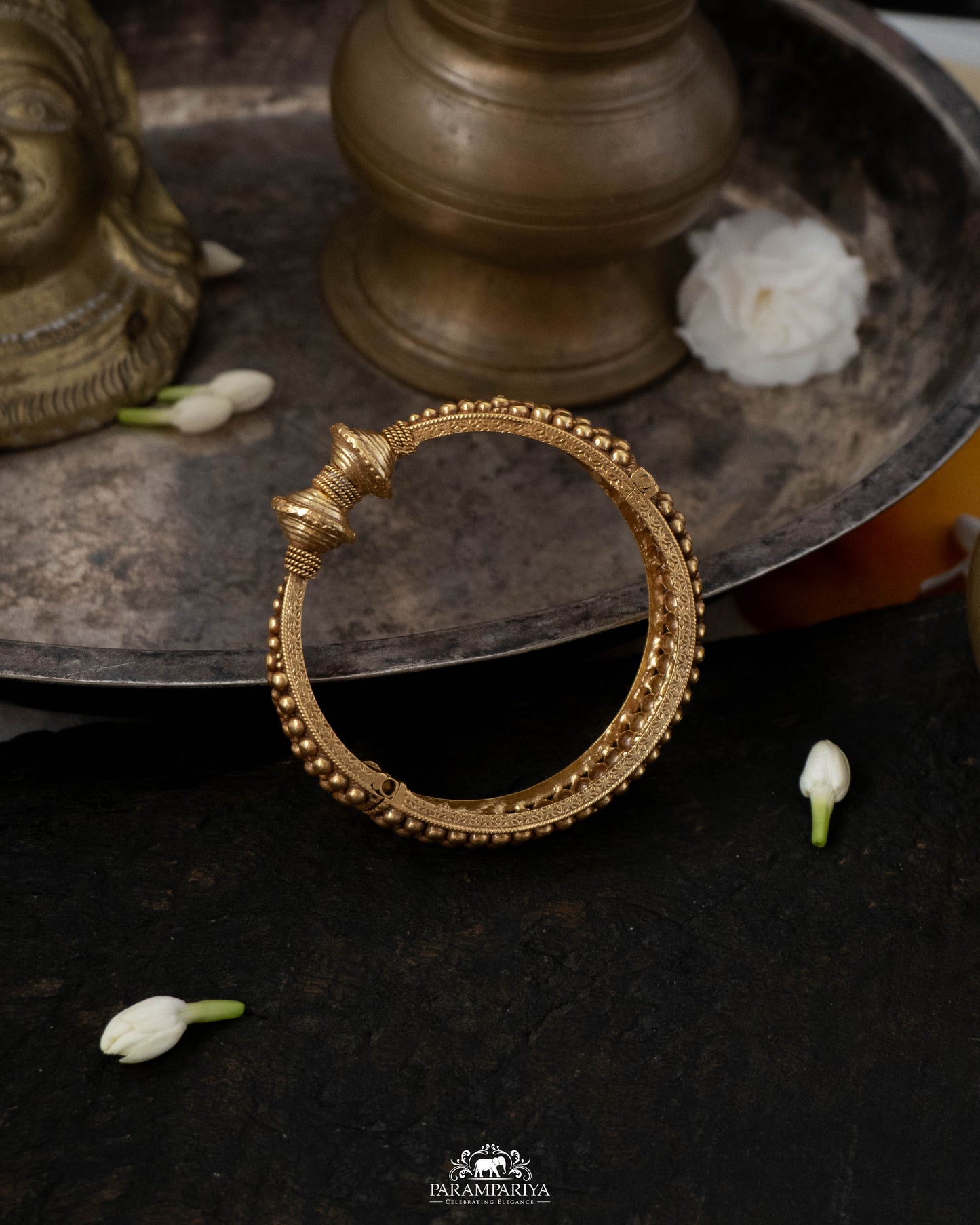 Mira Bangle (Single)