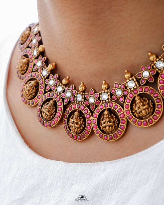 Arasi Necklace