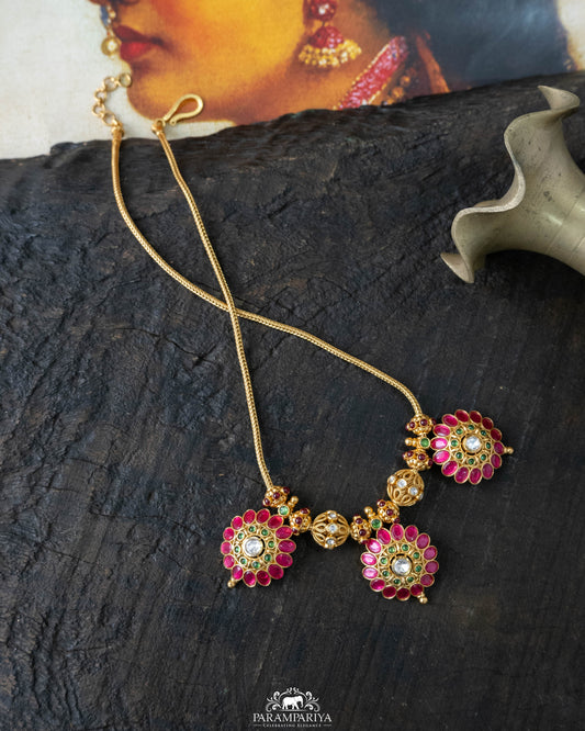 Kayal Necklace
