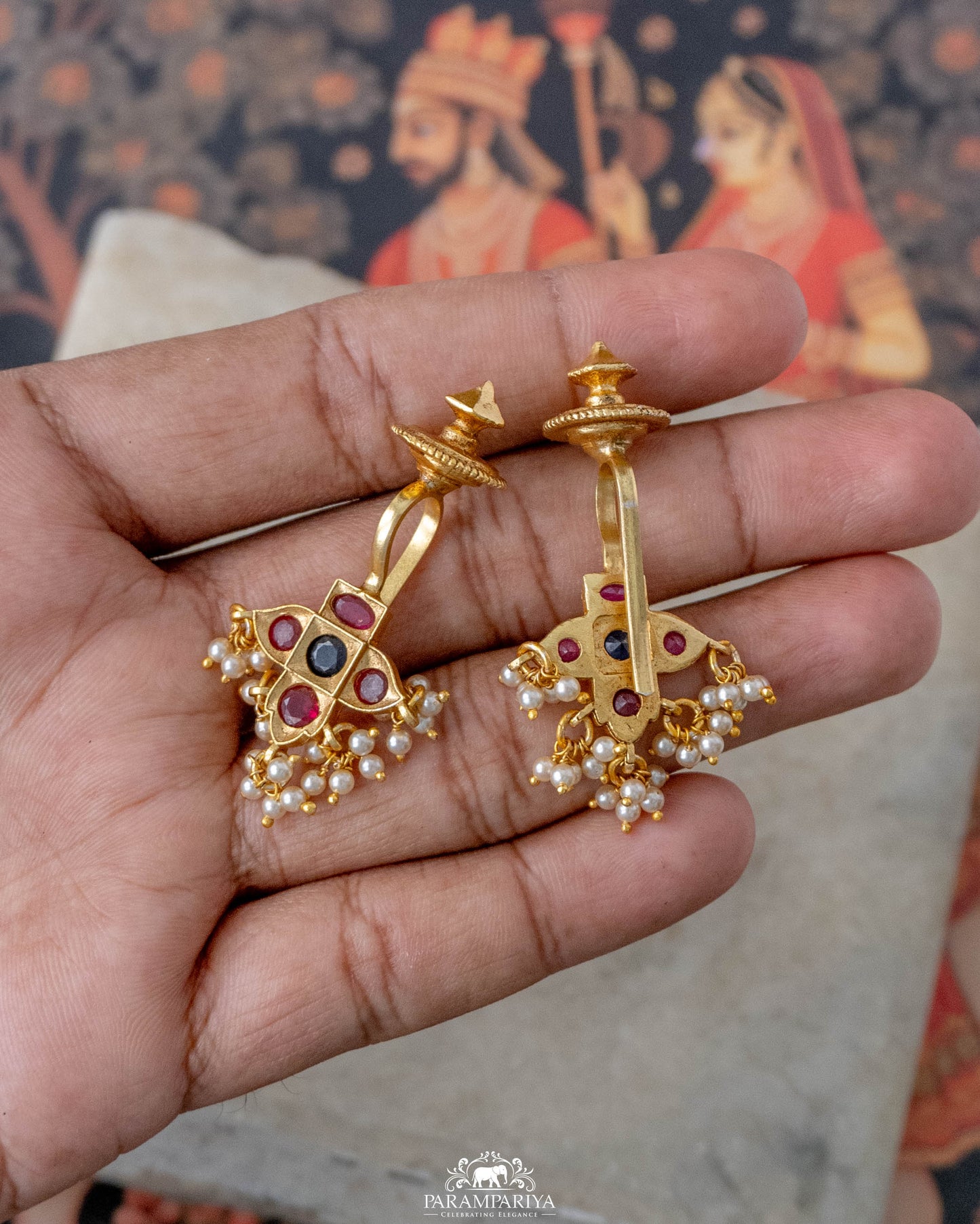 Aruvizhi Bugadi (Pair)