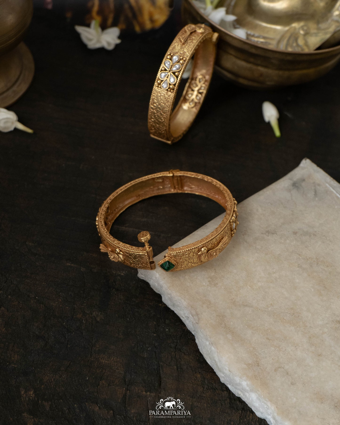 Viyam Bangle (Single)
