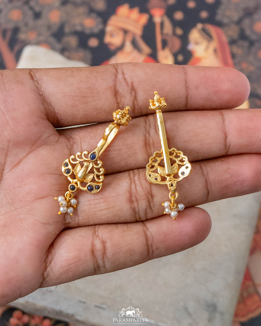 Mayilvizhi Bugadi (Pair)