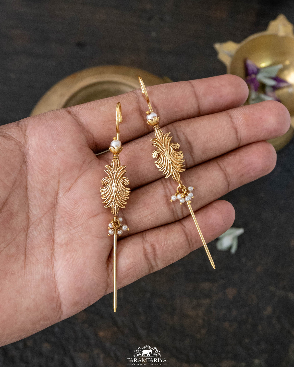 Edge &amp; Elegance!!
Introducing our Needle Earcuffs featuring bold statement motifs crafted in pure silver with a rich gold micron-plated finish - a striking blend of traditional artistry and contemporary elegance.