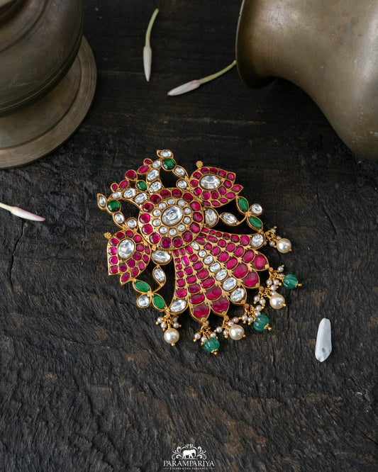 Mayurikai Pendant