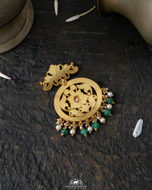 Avirmathi  Pendant