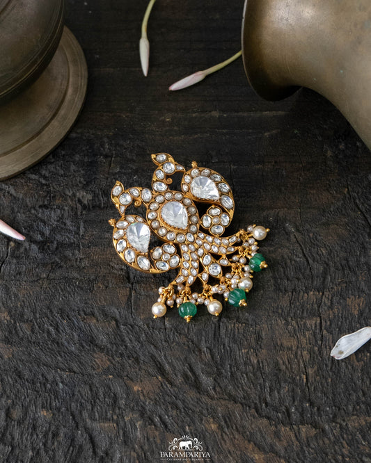 Thogaivizhi Pendant